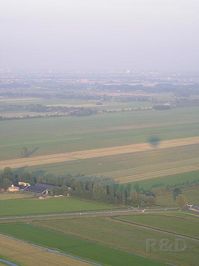 Ballonvlucht 24 mei 2007 (35).JPG